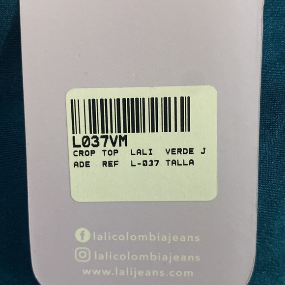 Top - Picture 5 of 6